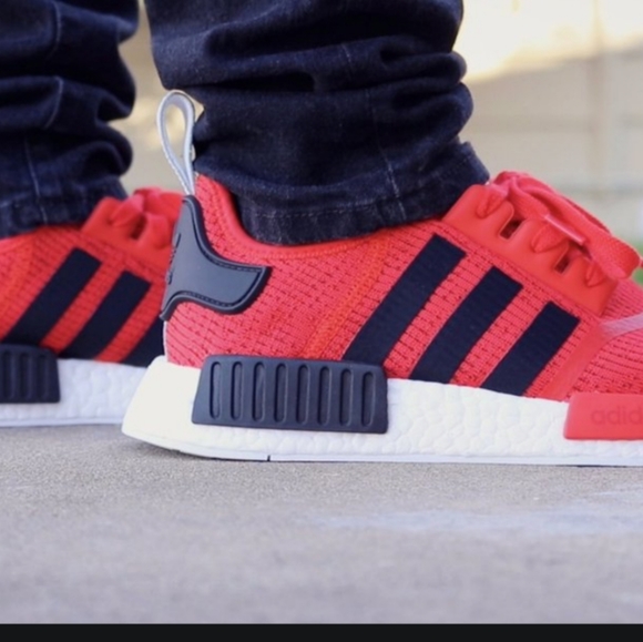 Adidas Nmd R1 Core Red - Picture 11 of 14